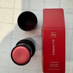 Avon Cheek Color Be Blushed Dewy Finish - Icy Petal